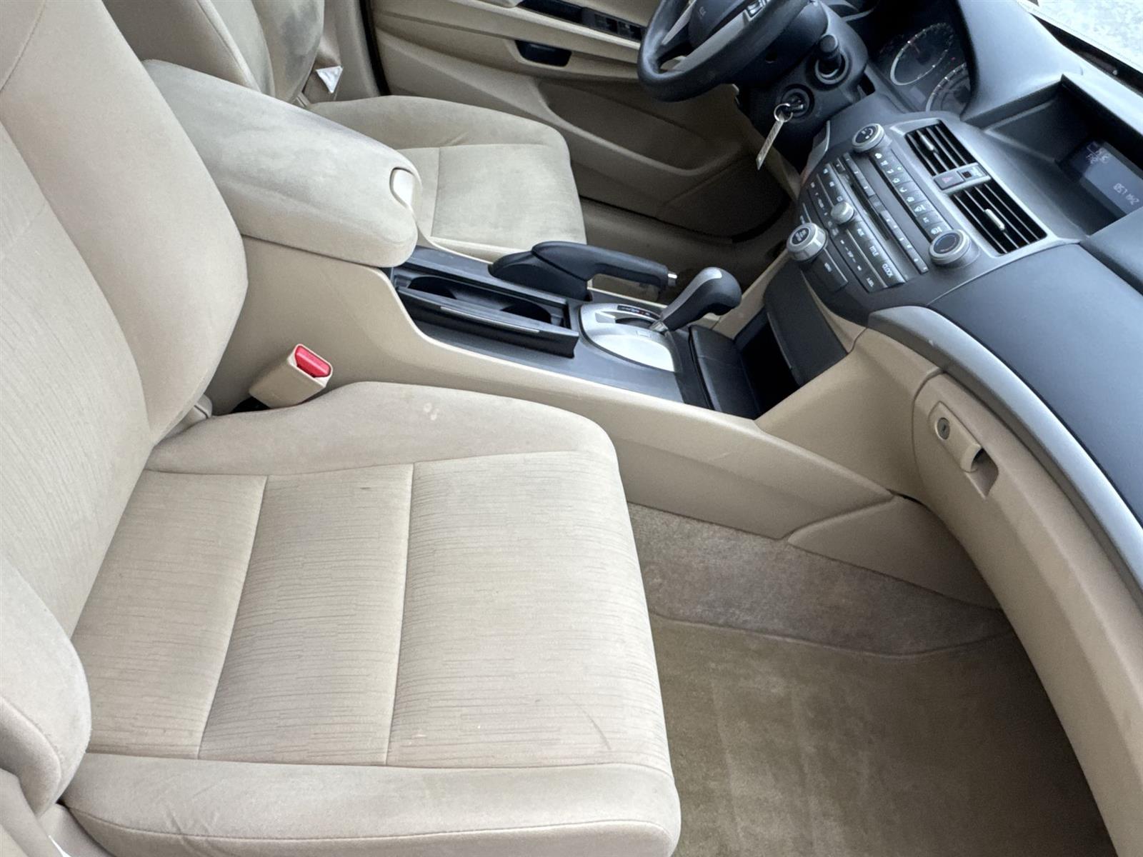 Thumbnail: 2012 Honda Accord - 17