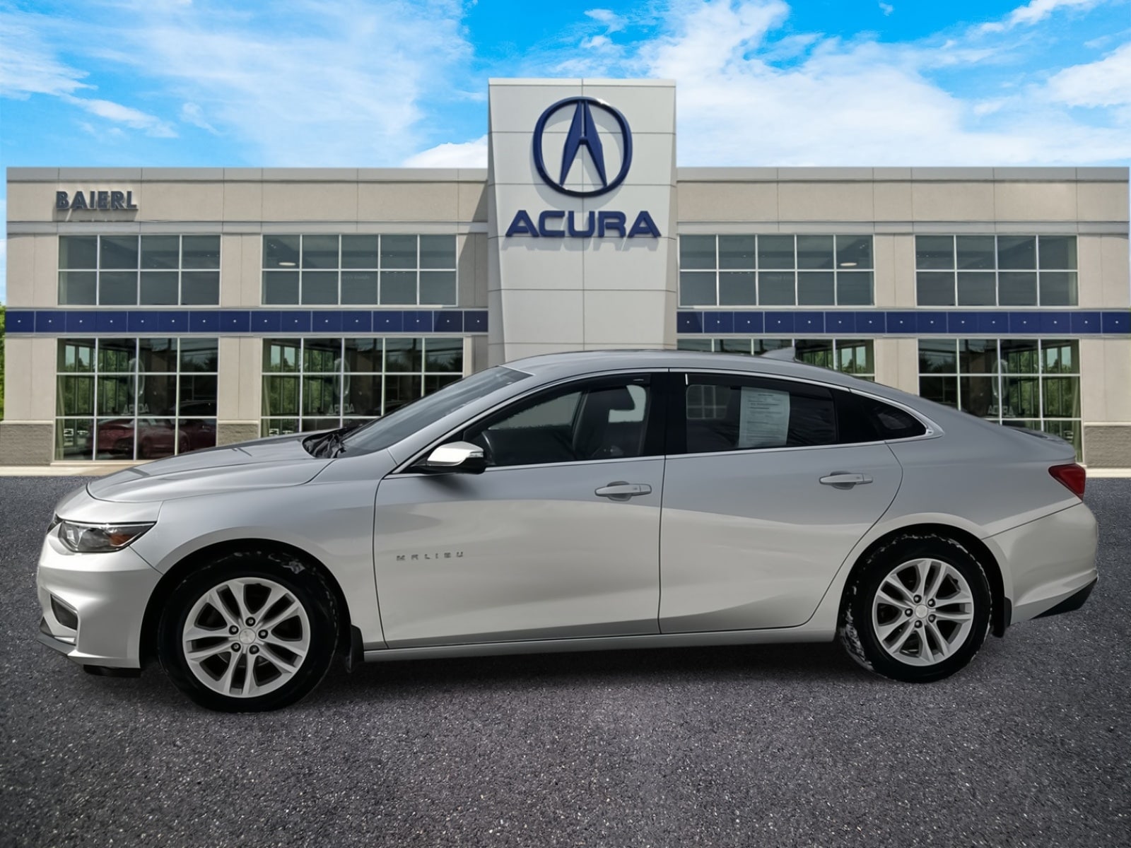 Thumbnail: 2017 Chevrolet Malibu - 2