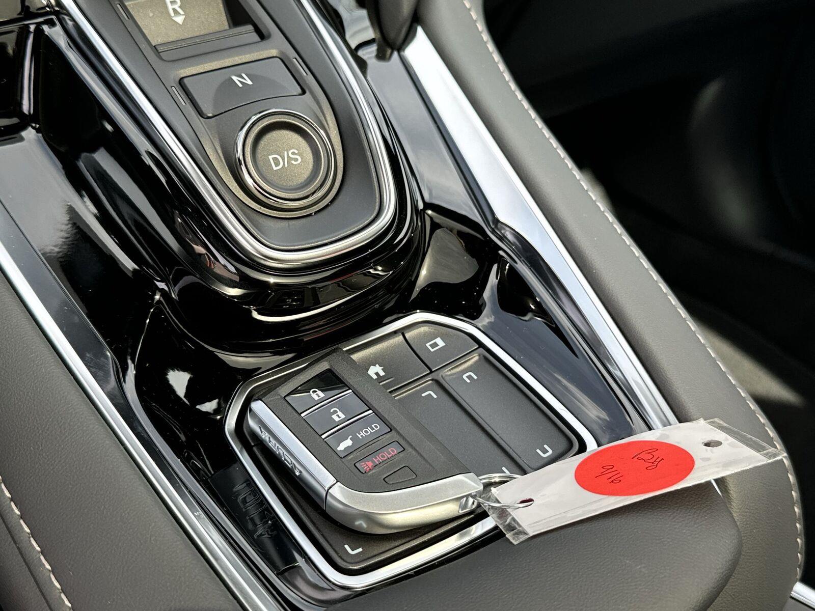 Thumbnail: 2026 Acura RDX - 33