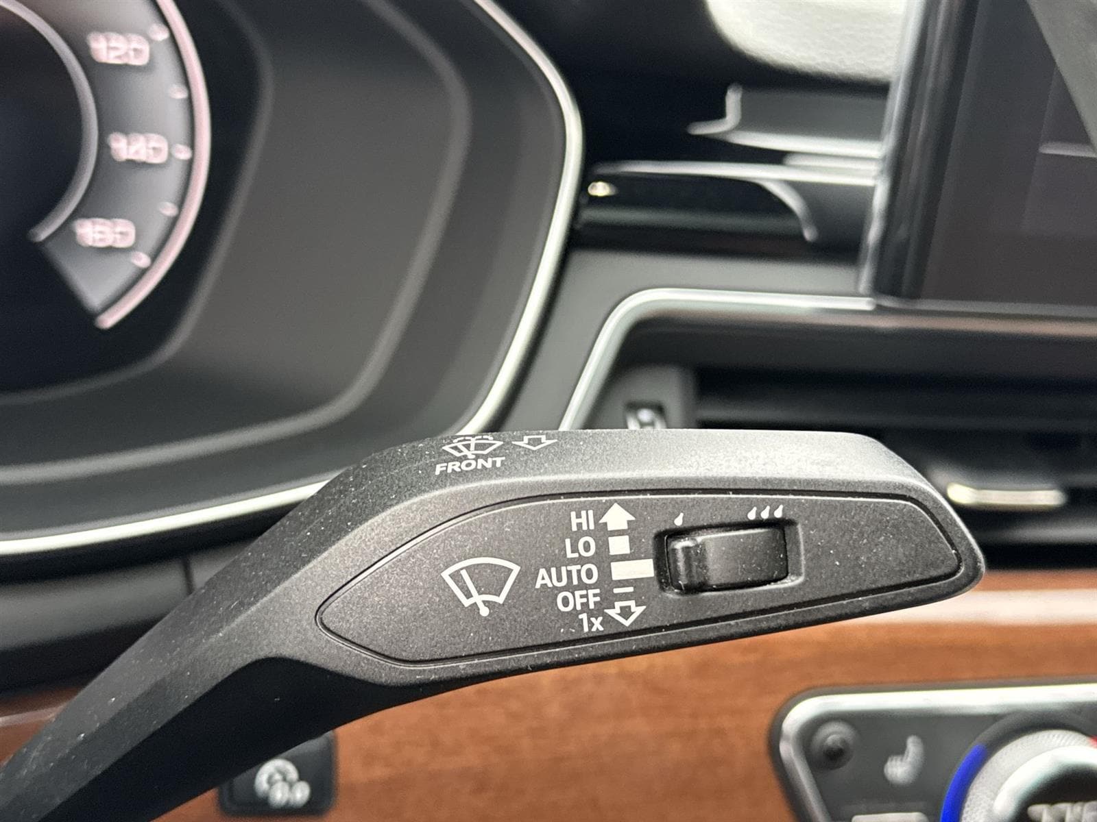 Thumbnail: 2023 Audi A5 - 23