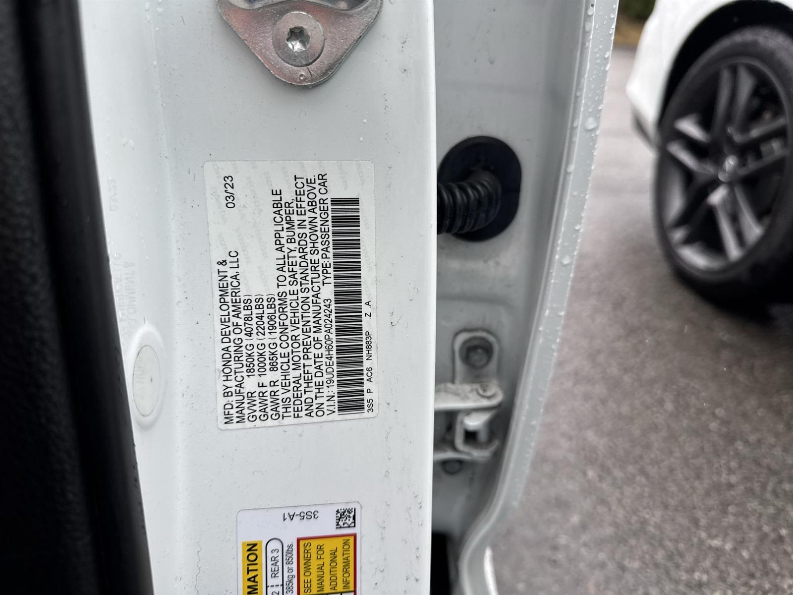 Thumbnail: 2023 Acura Integra - 32