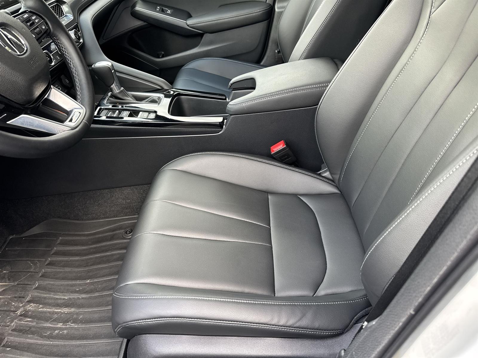 Thumbnail: 2025 Acura Integra - 13