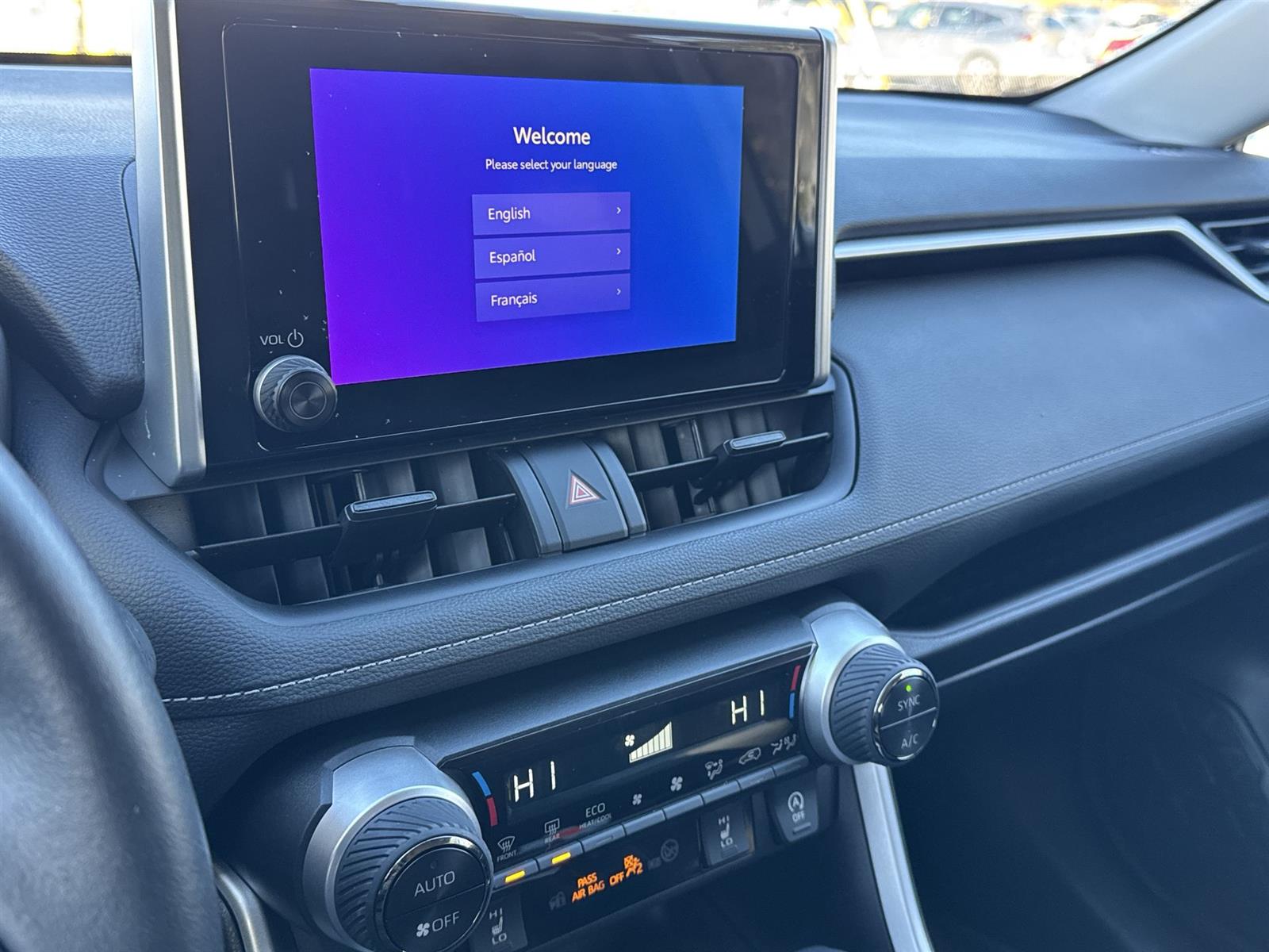 Thumbnail: 2023 Toyota RAV4 - 21