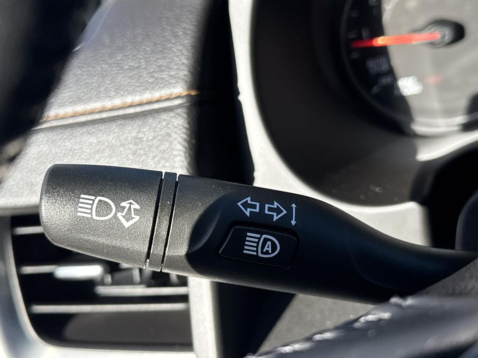 Thumbnail: 2021 GMC Terrain - 23