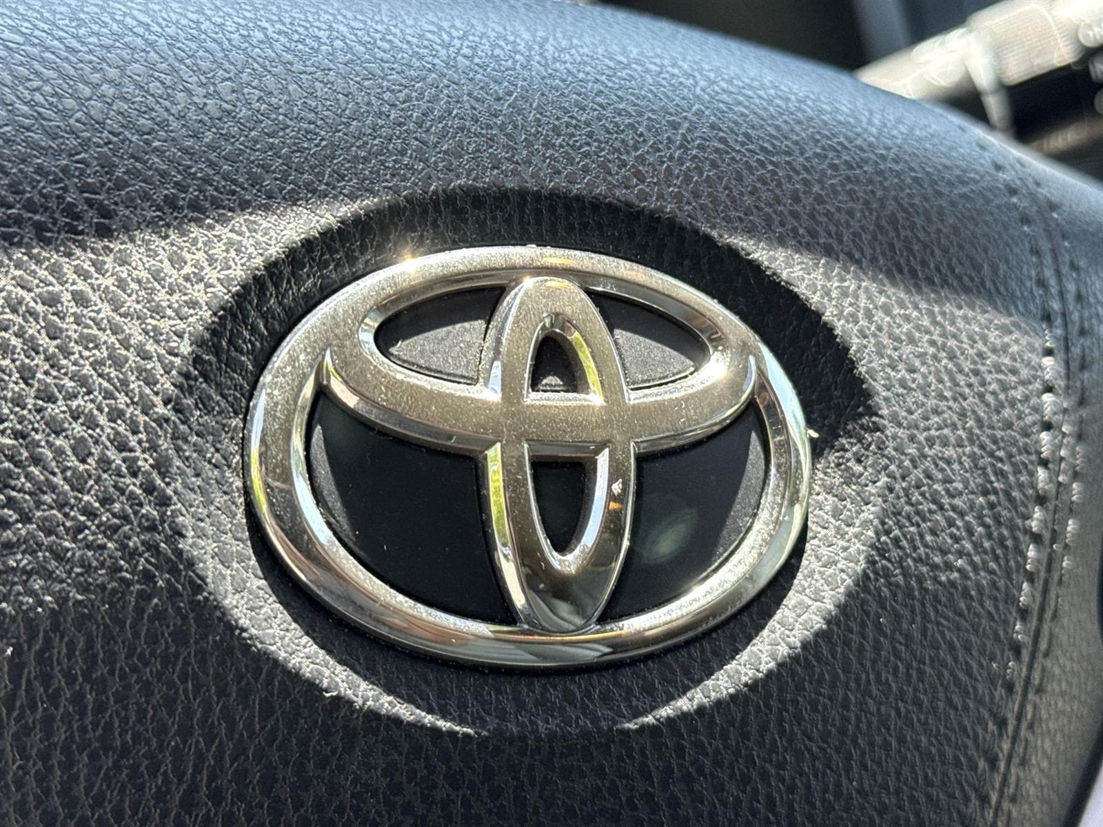 Thumbnail: 2020 Toyota Sienna - 10