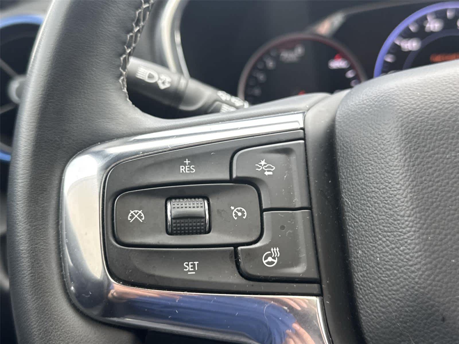 Thumbnail: 2023 Chevrolet Blazer - 25