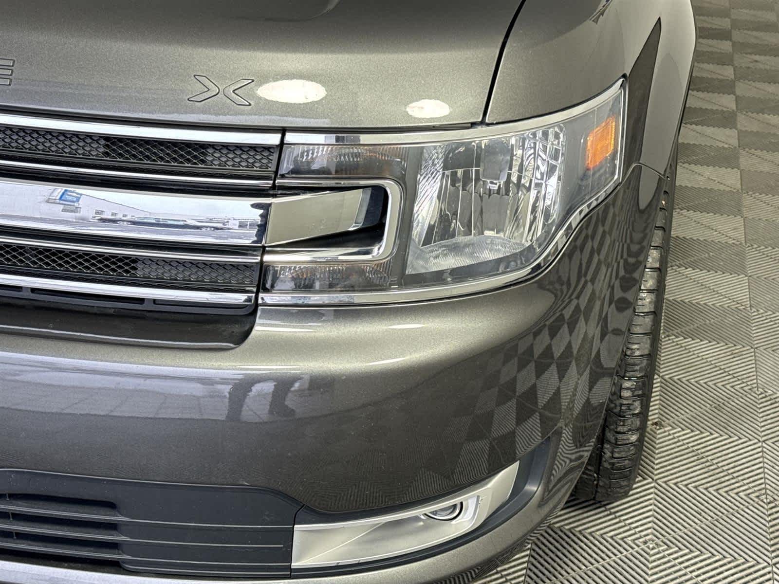 Thumbnail: 2016 Ford Flex - 9