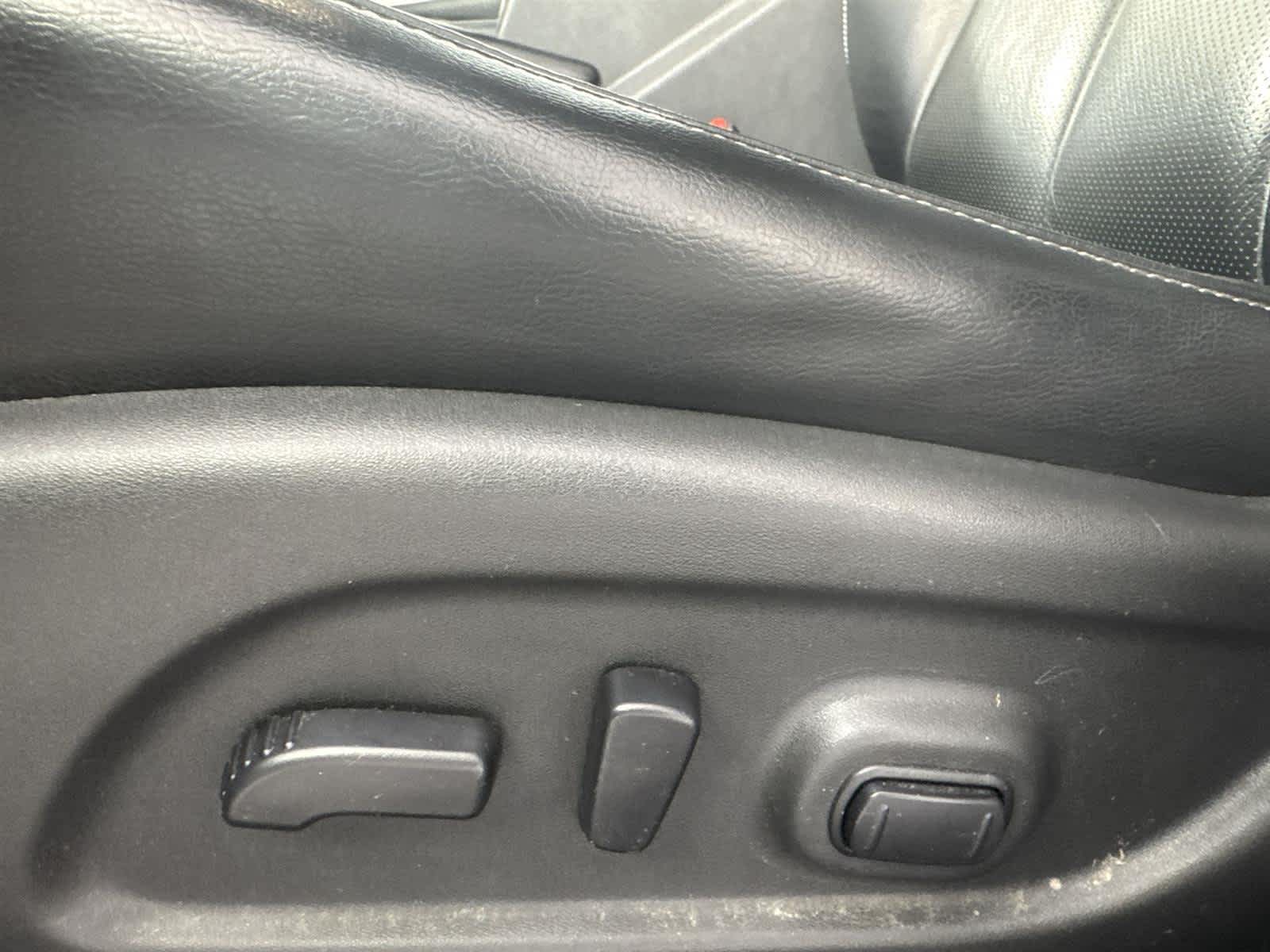Thumbnail: 2015 Nissan Murano - 12