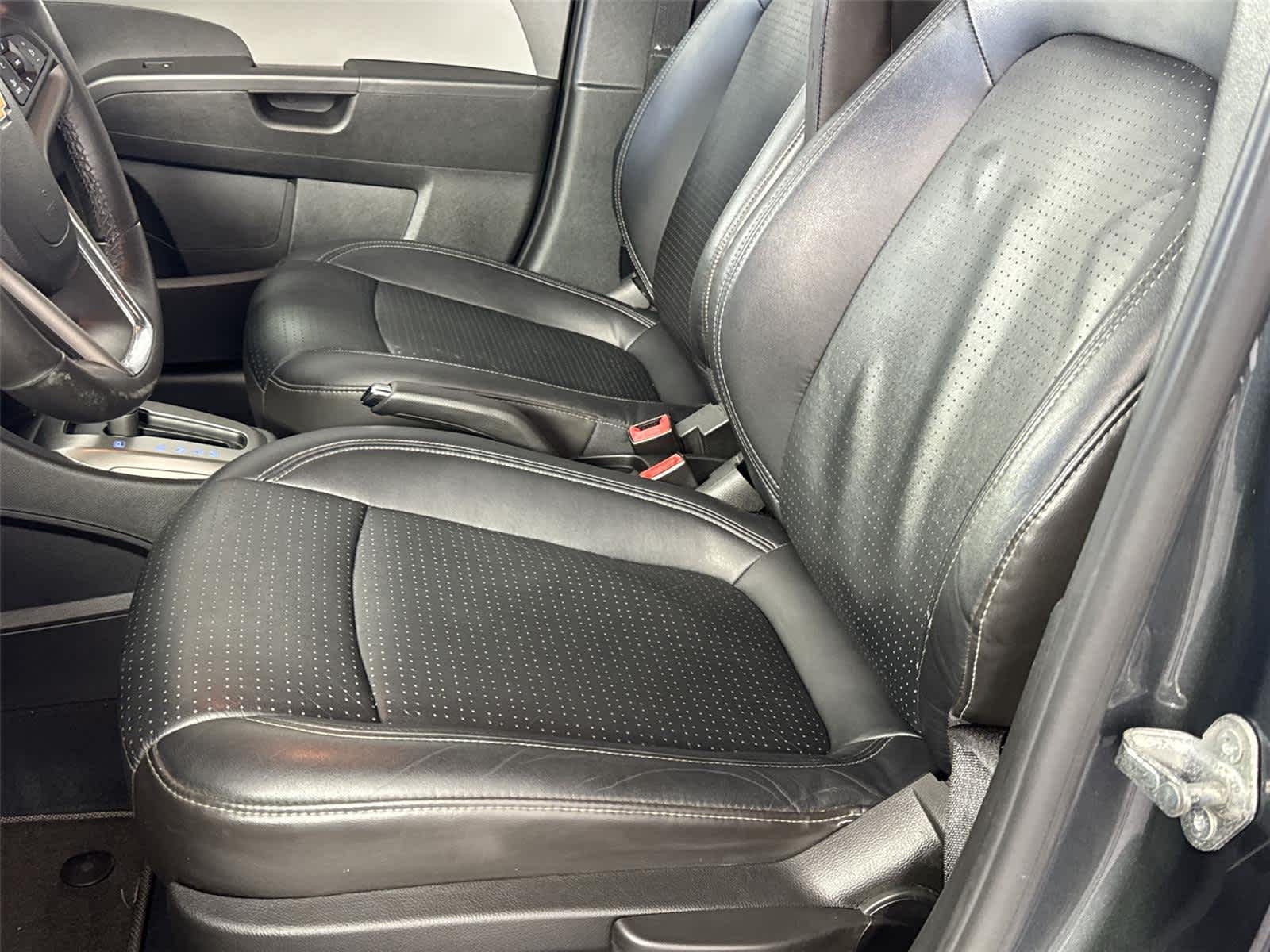 Thumbnail: 2013 Chevrolet Sonic - 11