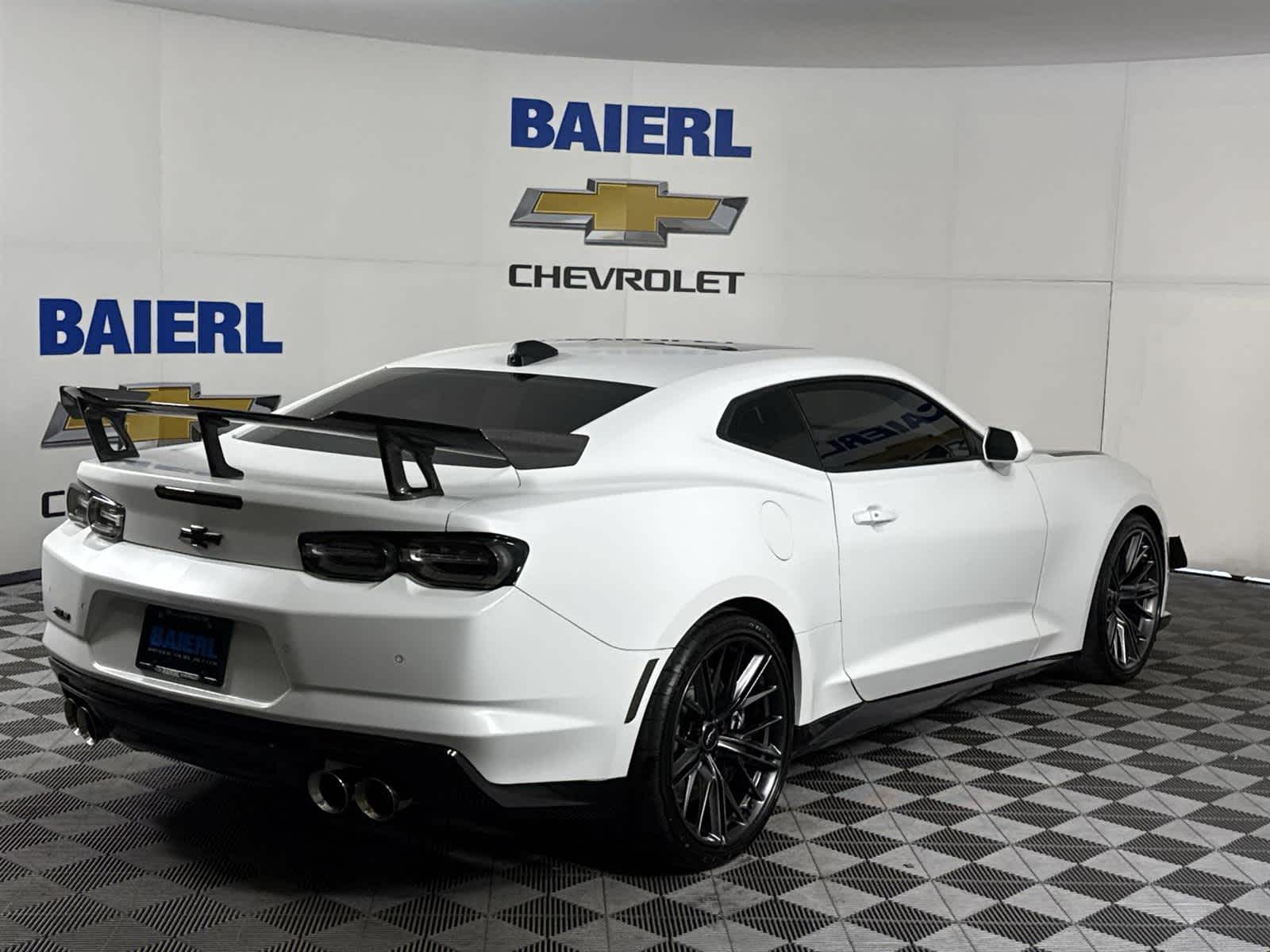 Thumbnail: 2023 Chevrolet Camaro - 5