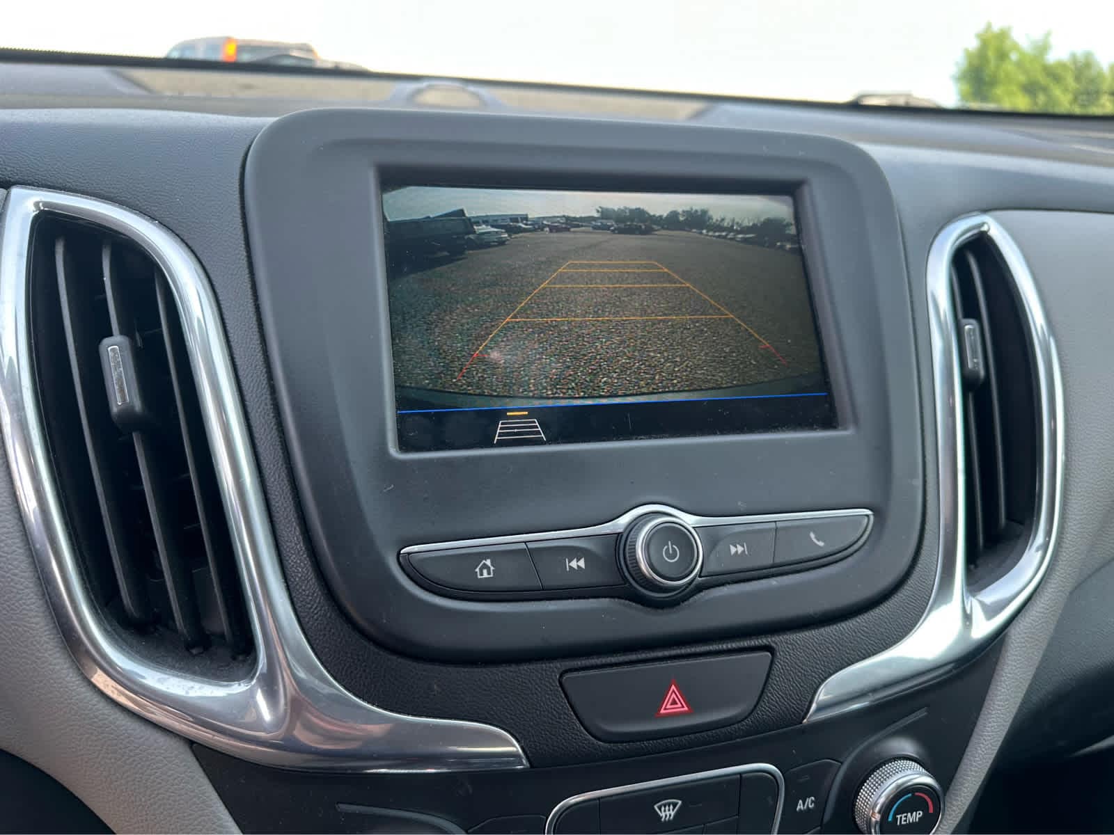 Thumbnail: 2019 Chevrolet Equinox - 13