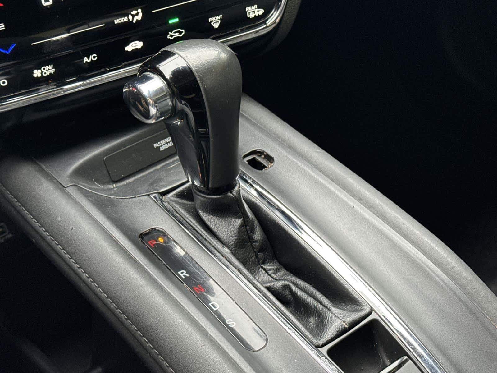 Thumbnail: 2019 Honda HR-V - 22