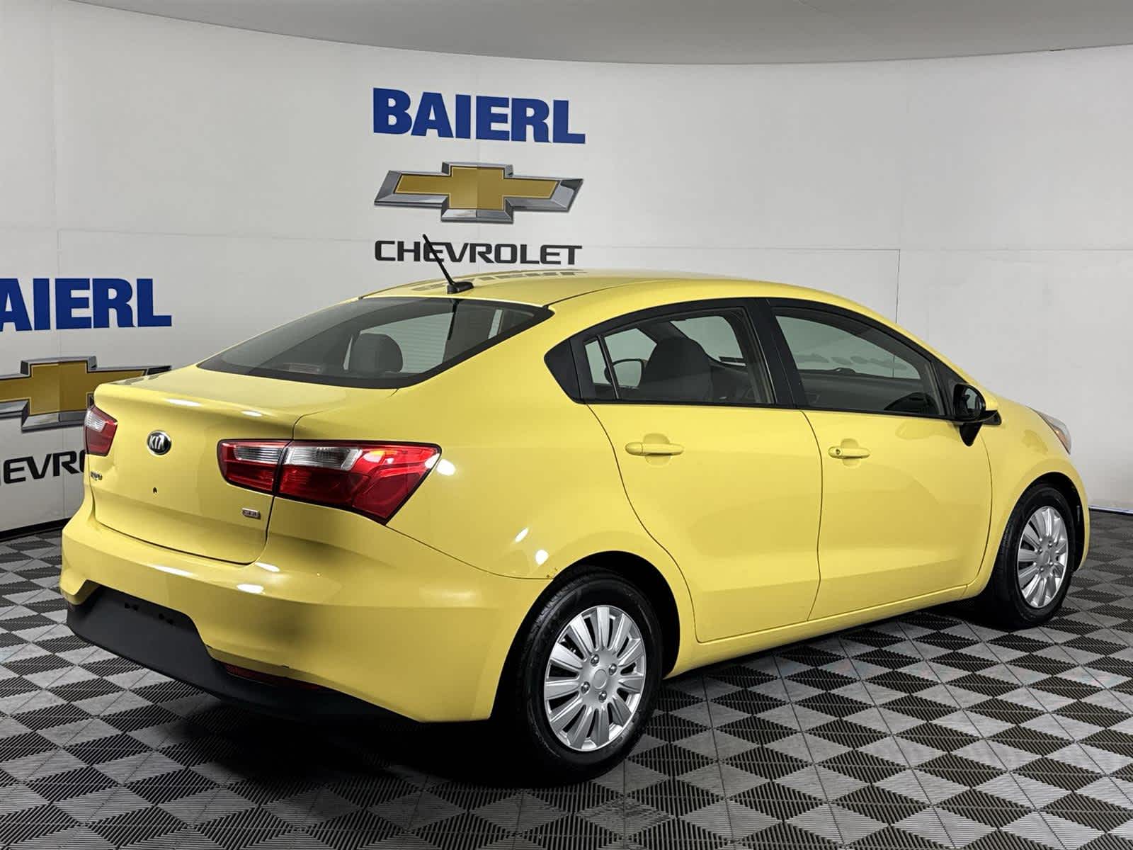Thumbnail: 2016 Kia Rio - 5