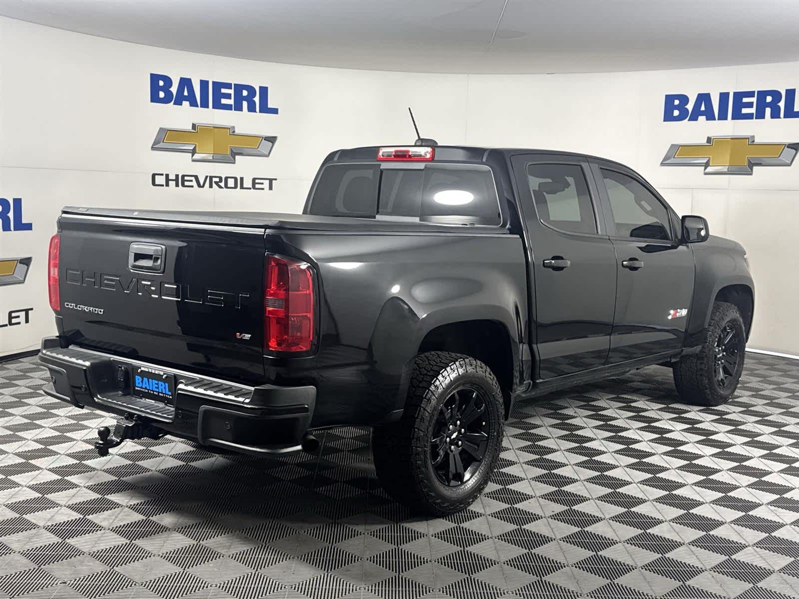 Thumbnail: 2021 Chevrolet Colorado - 5