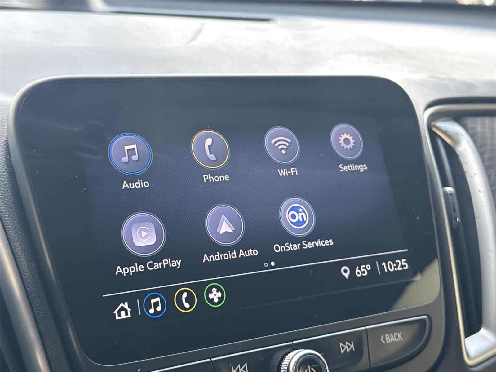 Thumbnail: 2021 Chevrolet Malibu - 18