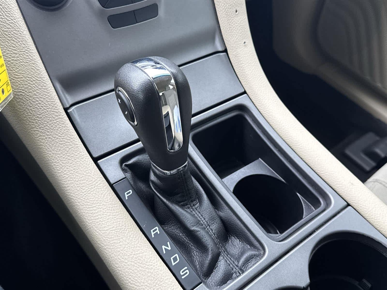 Thumbnail: 2017 Ford Taurus - 20