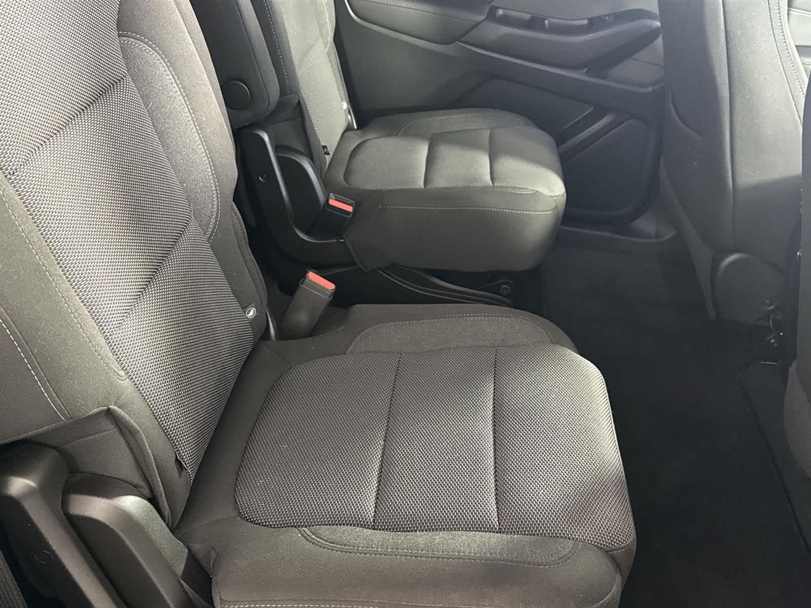 Thumbnail: 2023 Chevrolet Traverse - 15