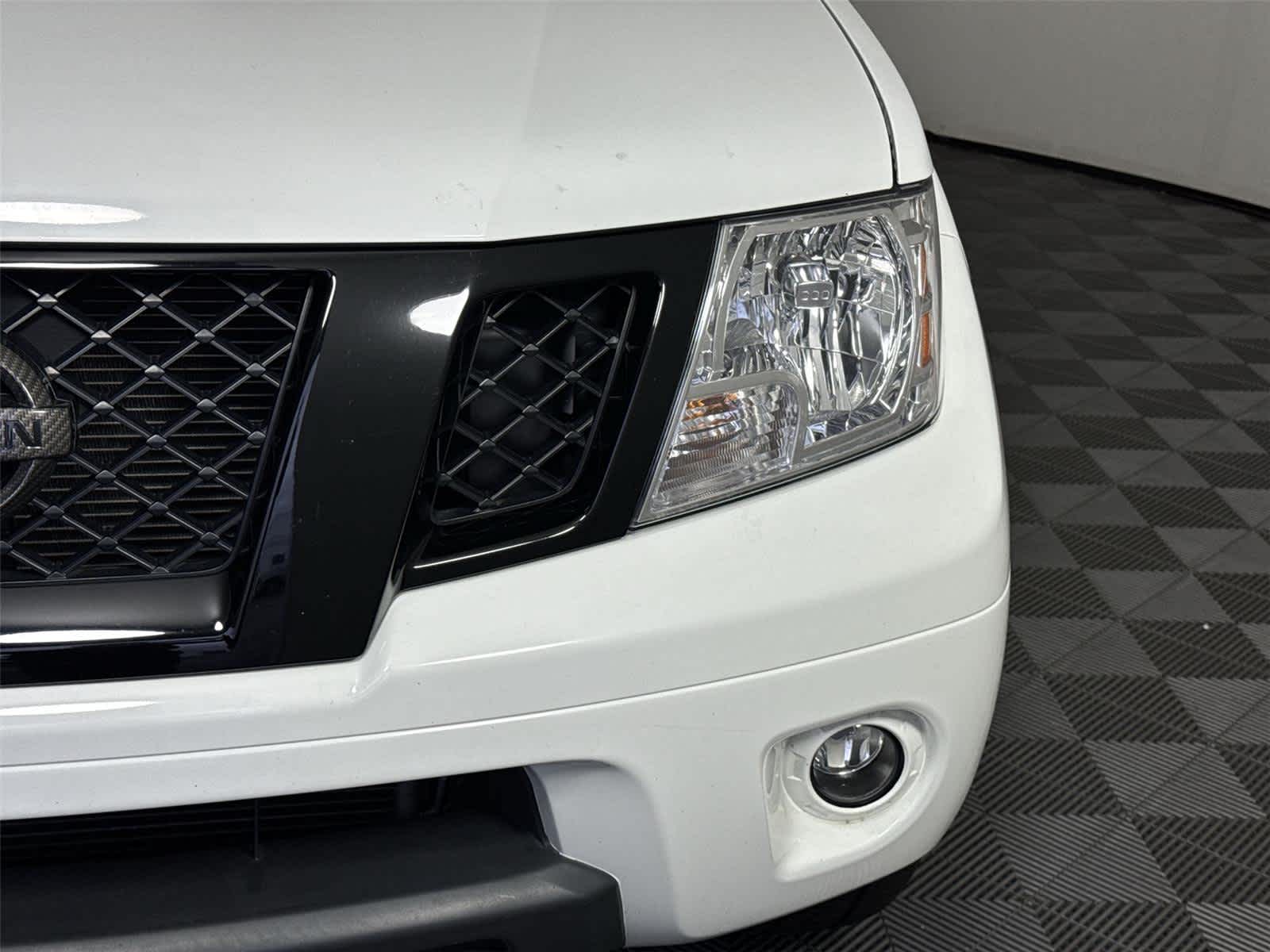Thumbnail: 2018 Nissan Frontier - 8