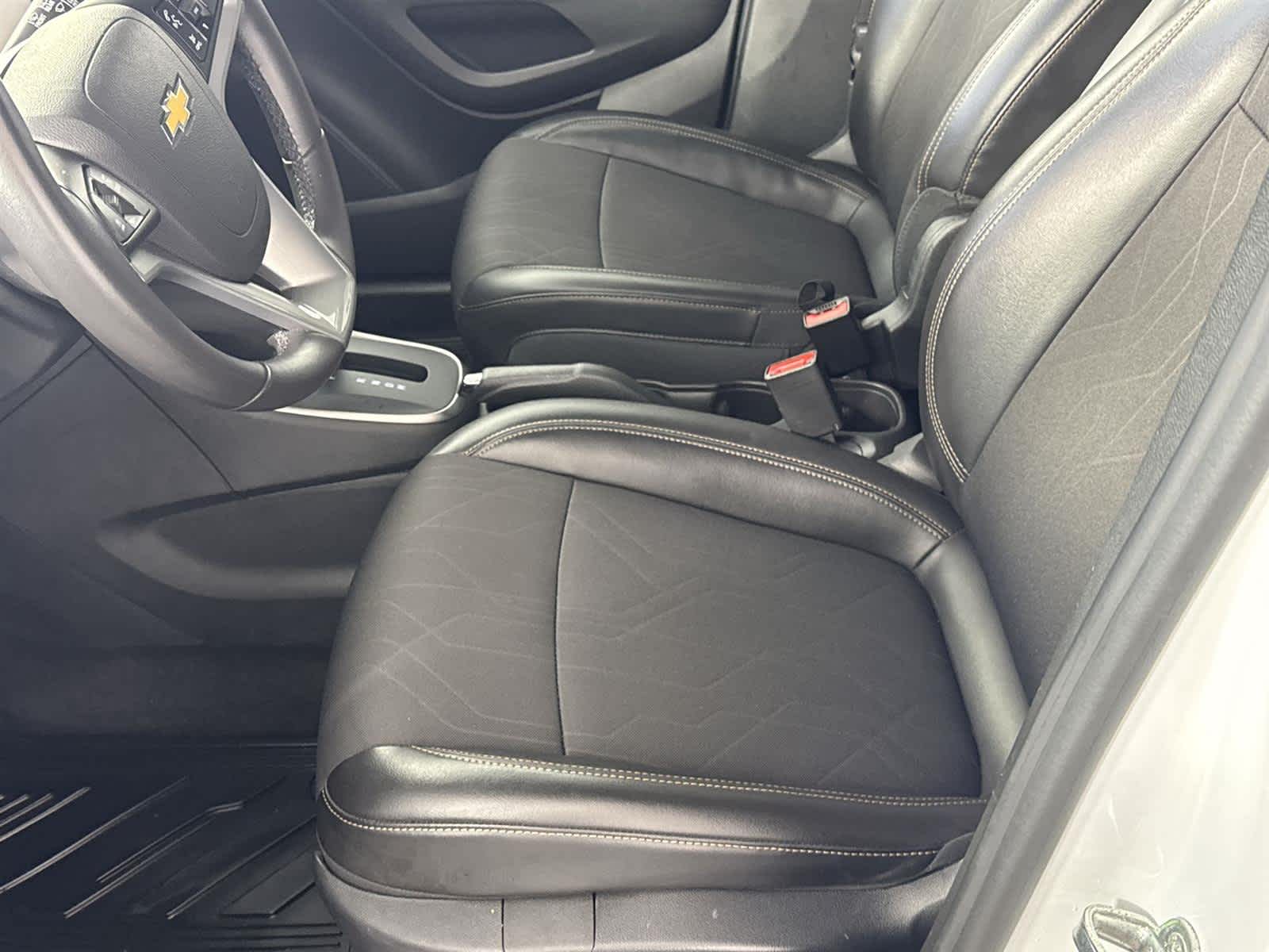 Thumbnail: 2020 Chevrolet Trax - 11