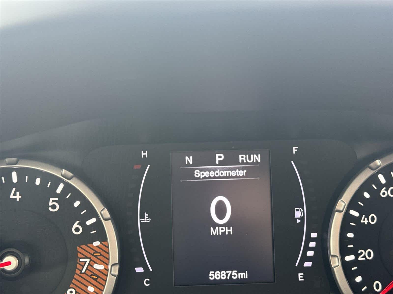 Thumbnail: 2020 Jeep Renegade - 31