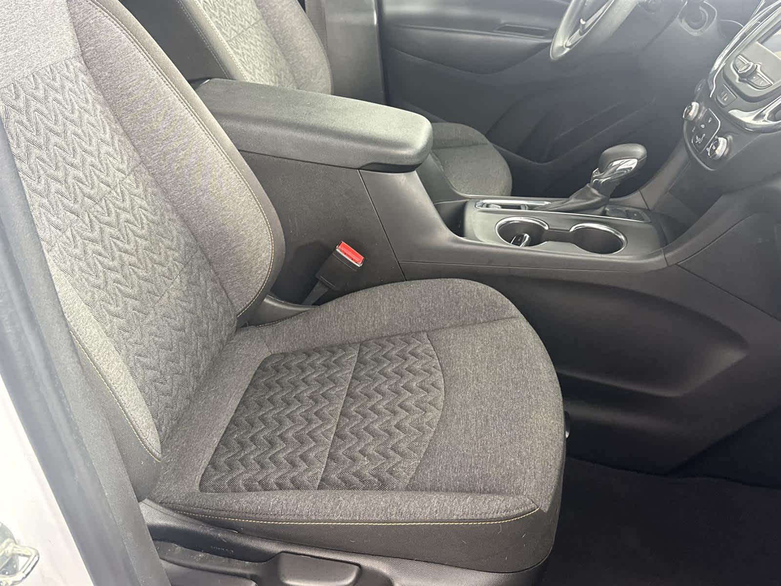 Thumbnail: 2022 Chevrolet Equinox - 15