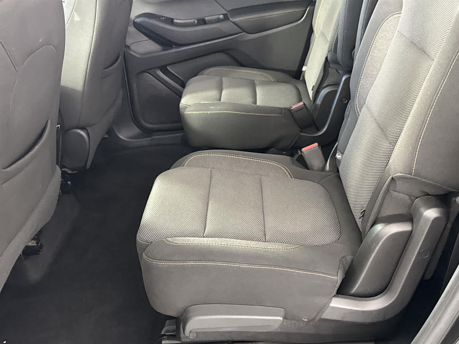 Thumbnail: 2018 Chevrolet Traverse - 14