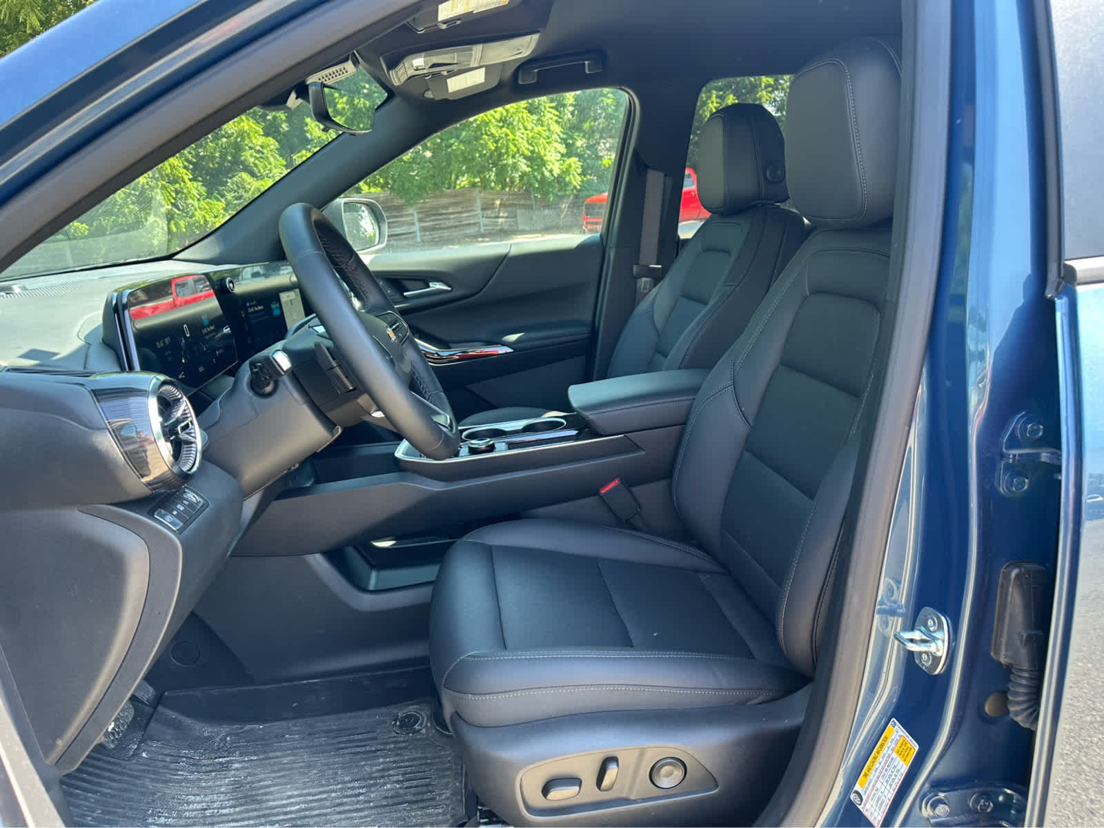 Thumbnail: 2026 Chevrolet Equinox - 10