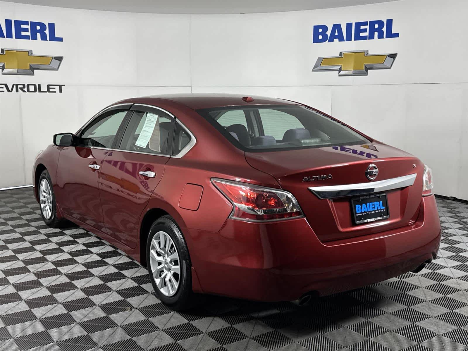 Thumbnail: 2015 Nissan Altima - 3