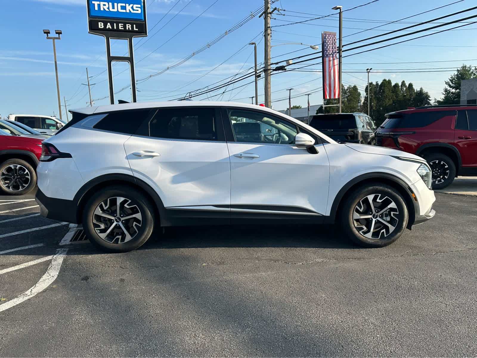Thumbnail: 2023 Kia Sportage - 7