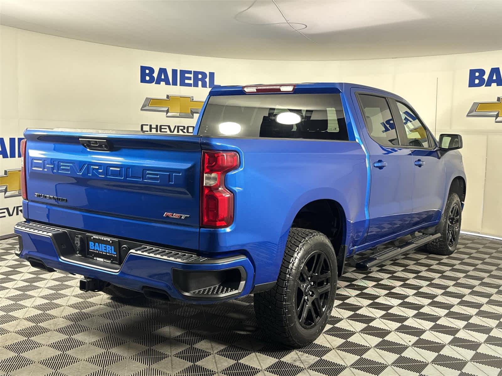 Thumbnail: 2023 Chevrolet Silverado 1500 - 5