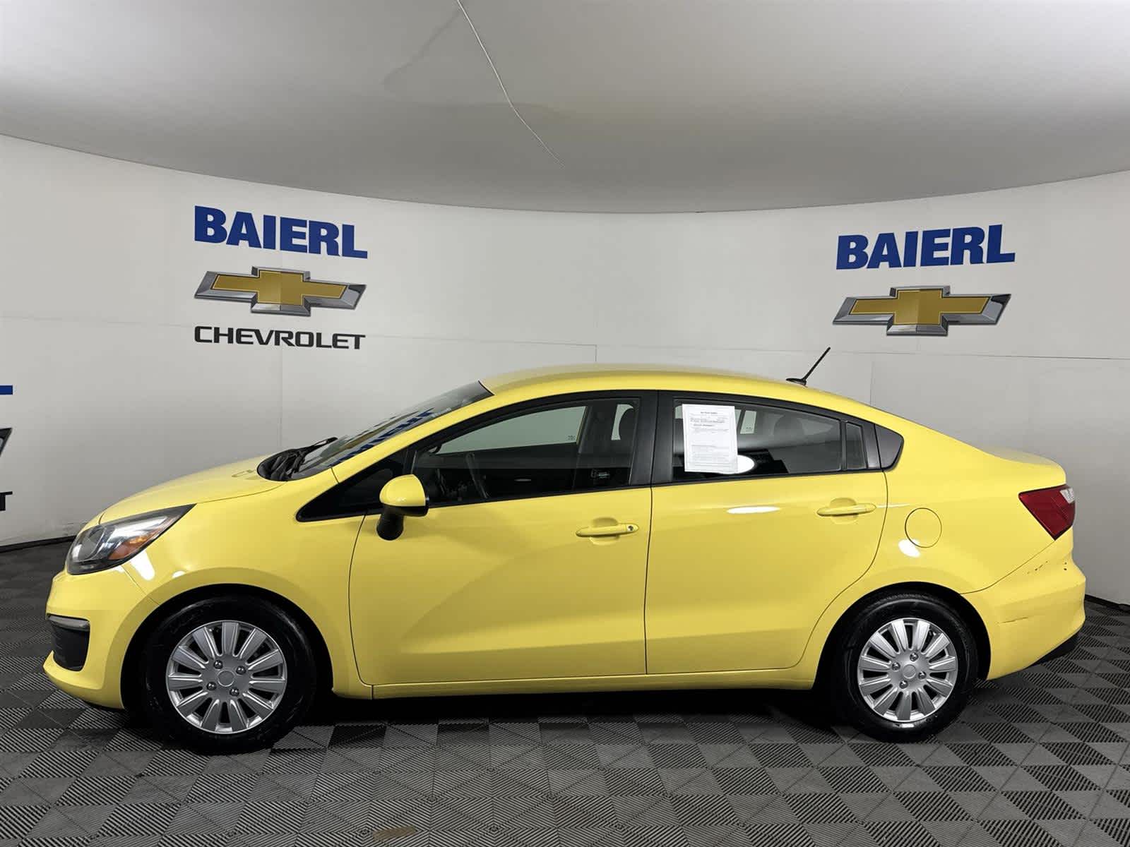Thumbnail: 2016 Kia Rio - 2