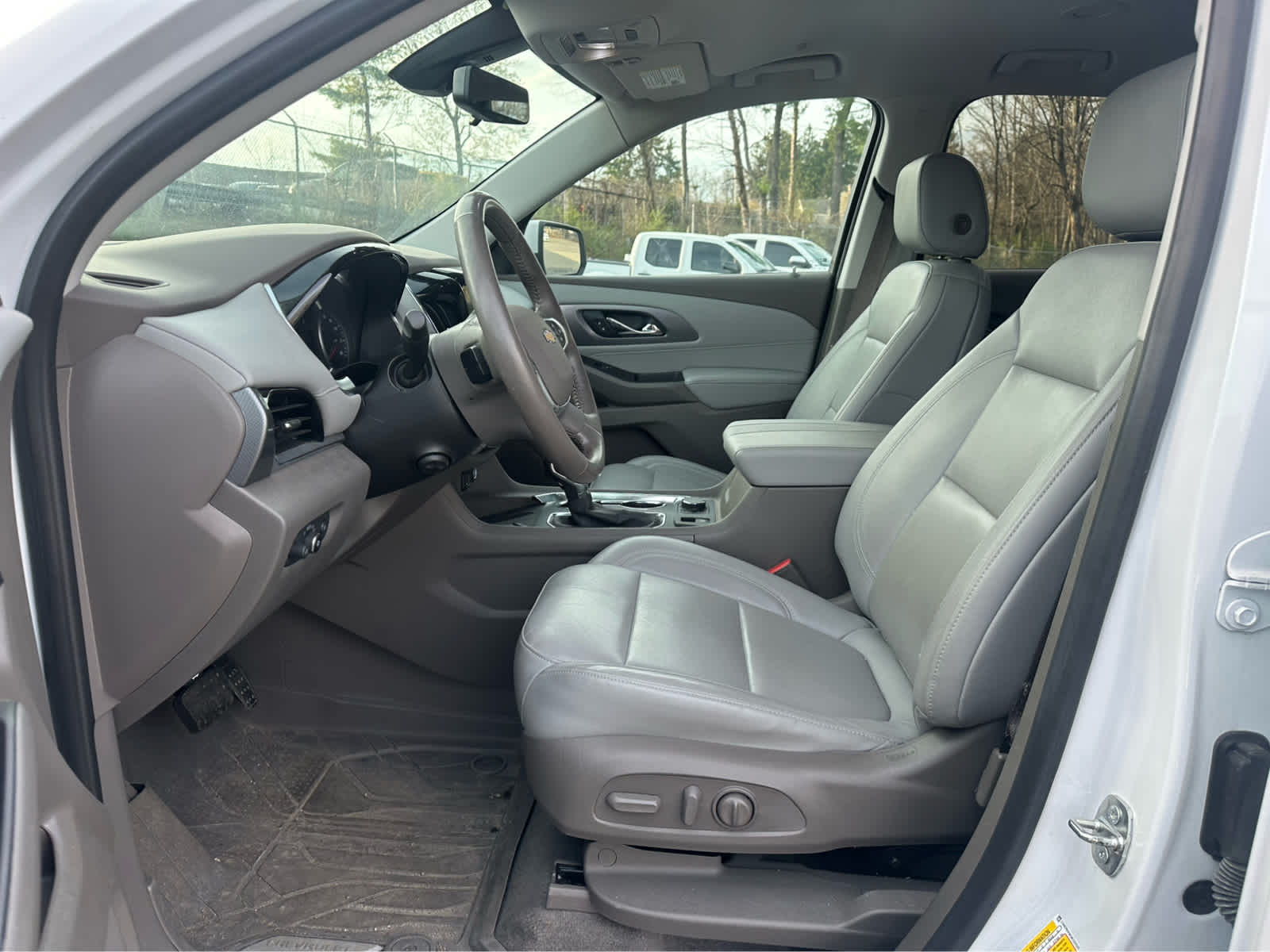 Thumbnail: 2021 Chevrolet Traverse - 9