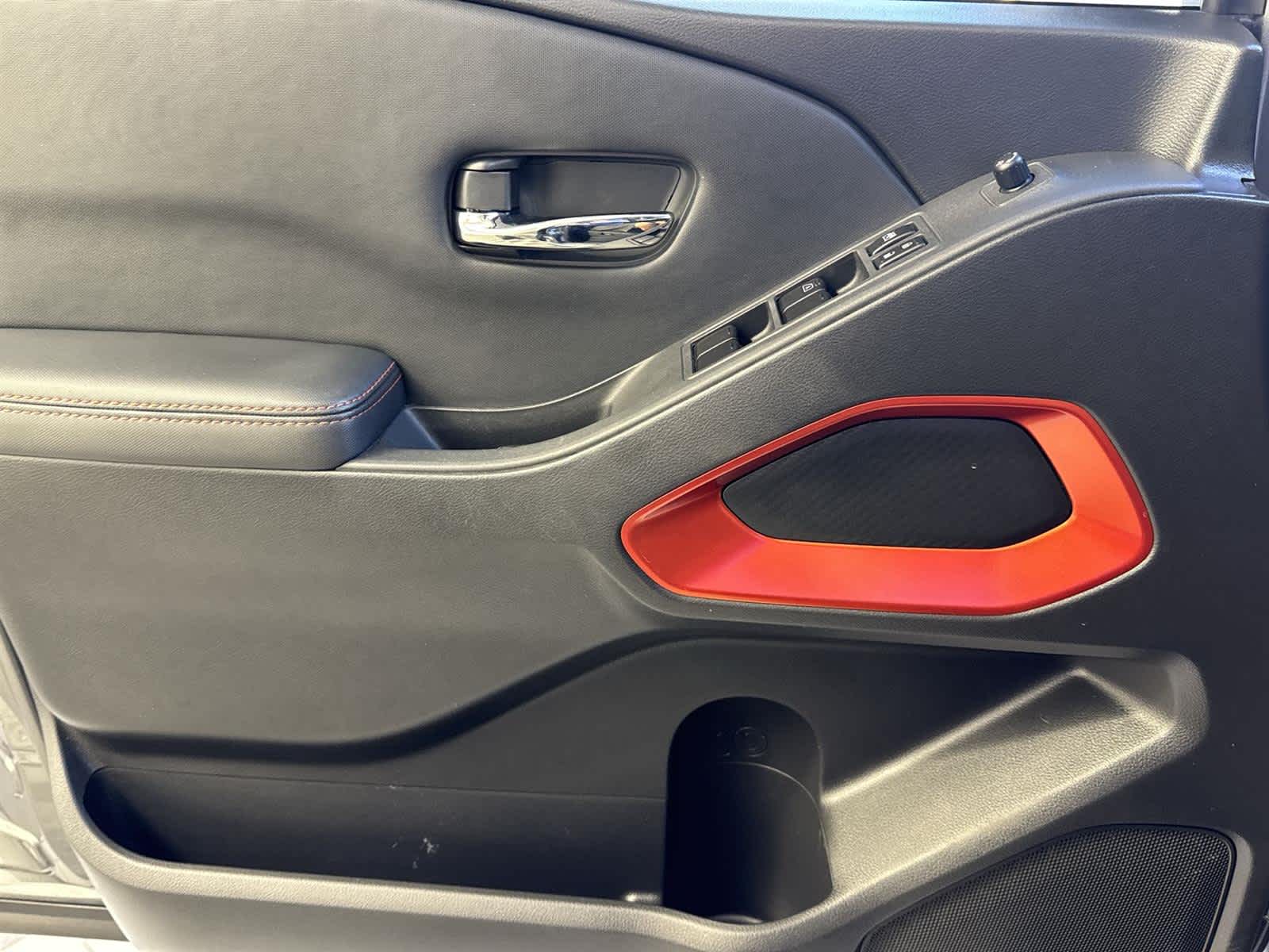 Thumbnail: 2022 Nissan Frontier - 24