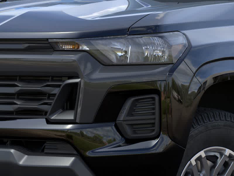 Thumbnail: 2026 Chevrolet Colorado - 10
