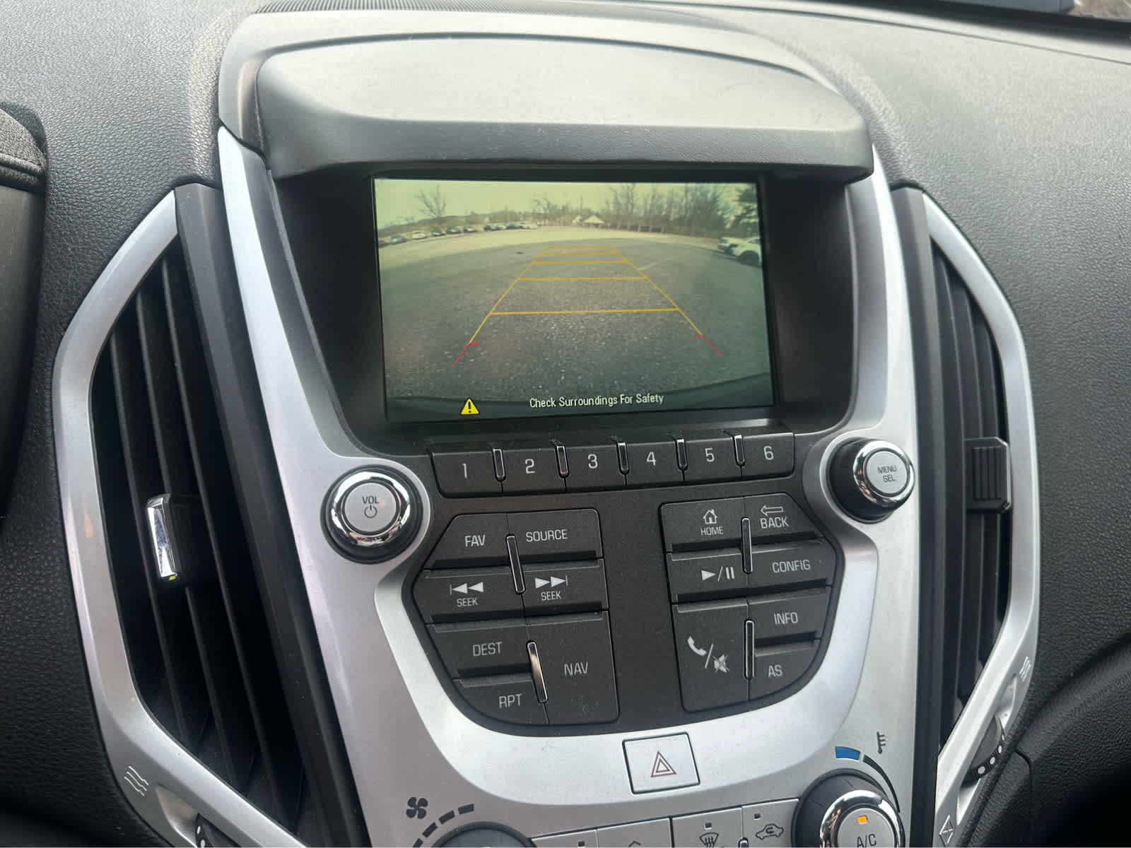 Thumbnail: 2017 GMC Terrain - 15