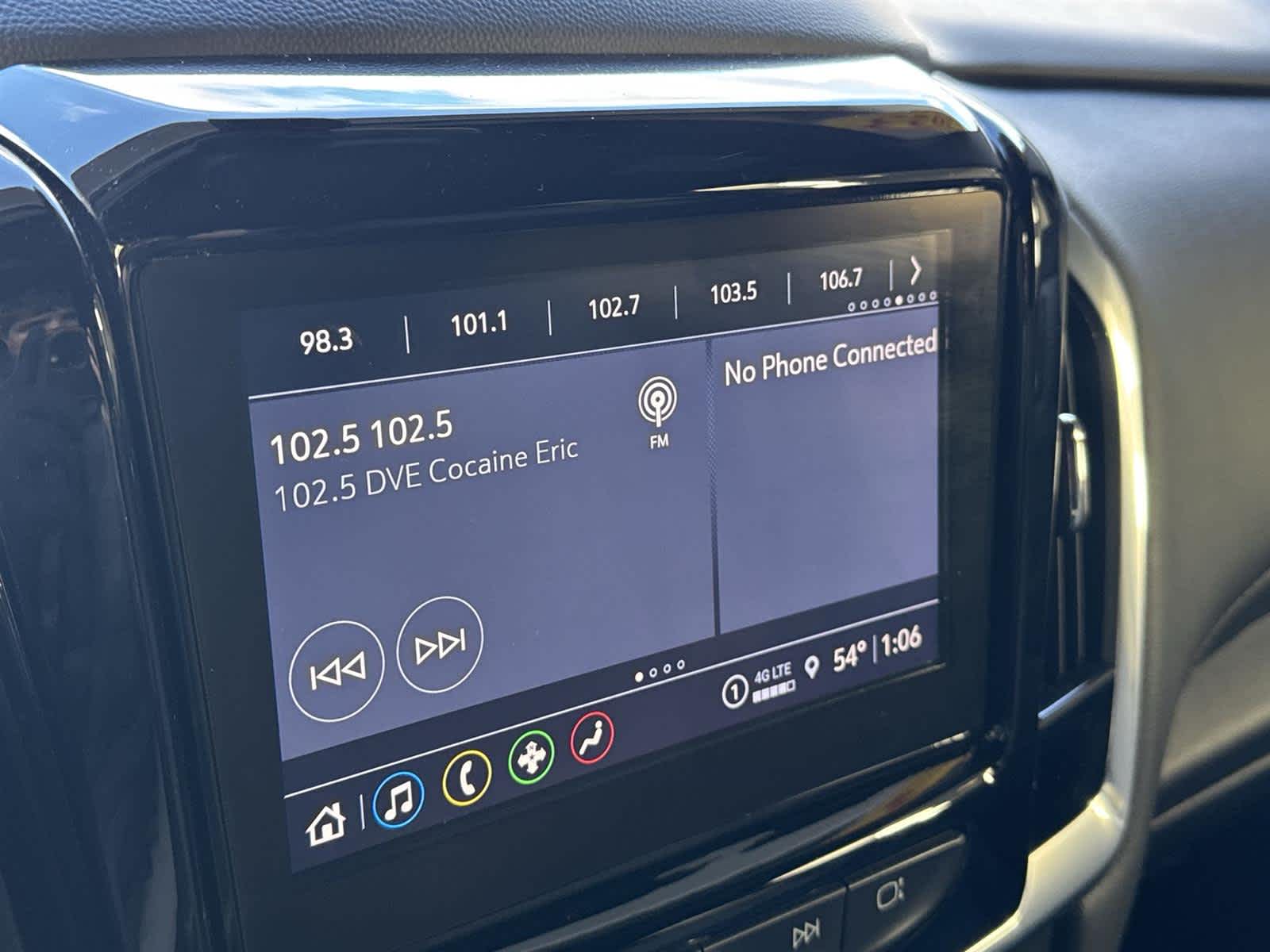 Thumbnail: 2023 Chevrolet Traverse - 19