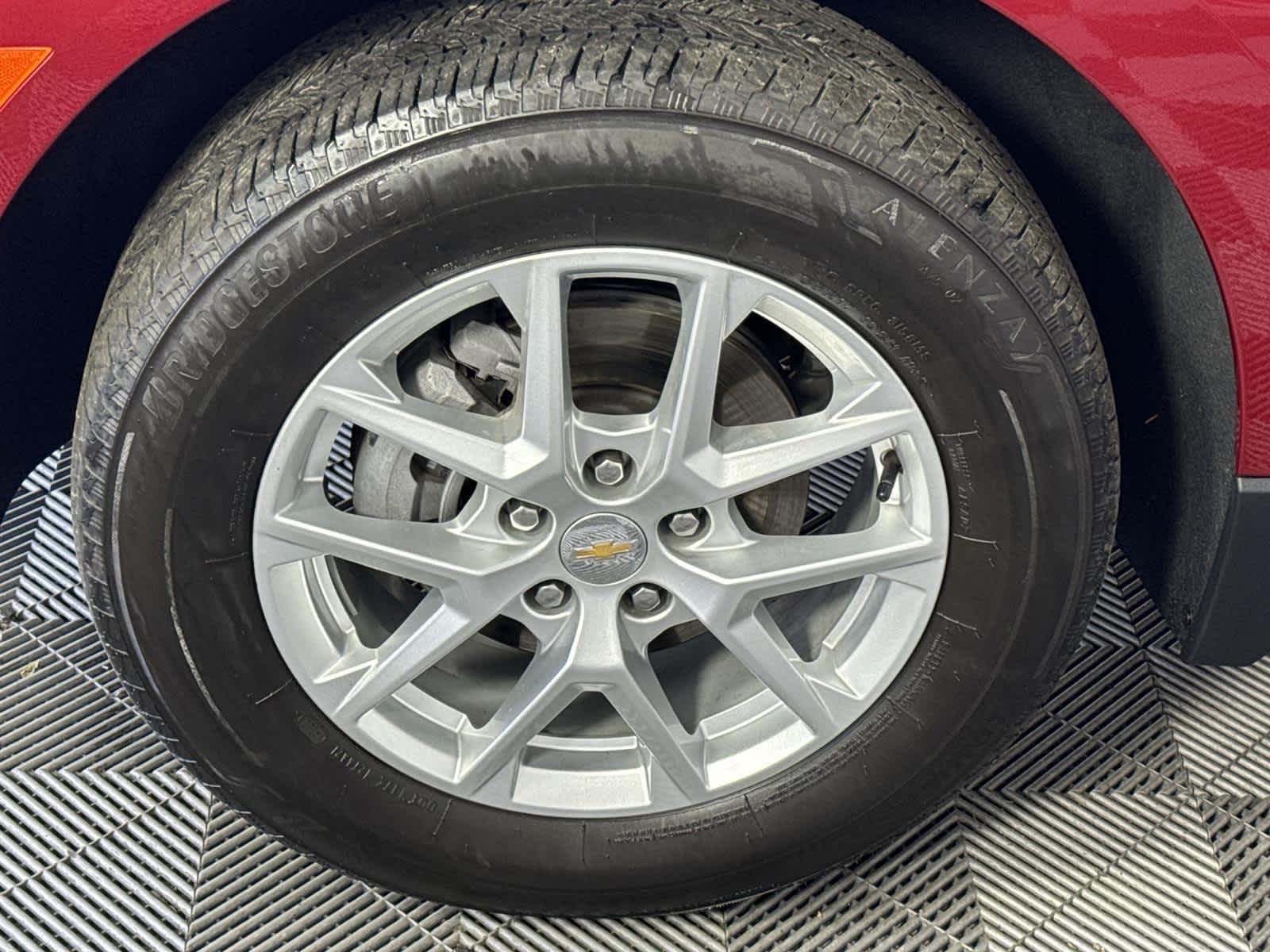 Thumbnail: 2023 Chevrolet Equinox - 11