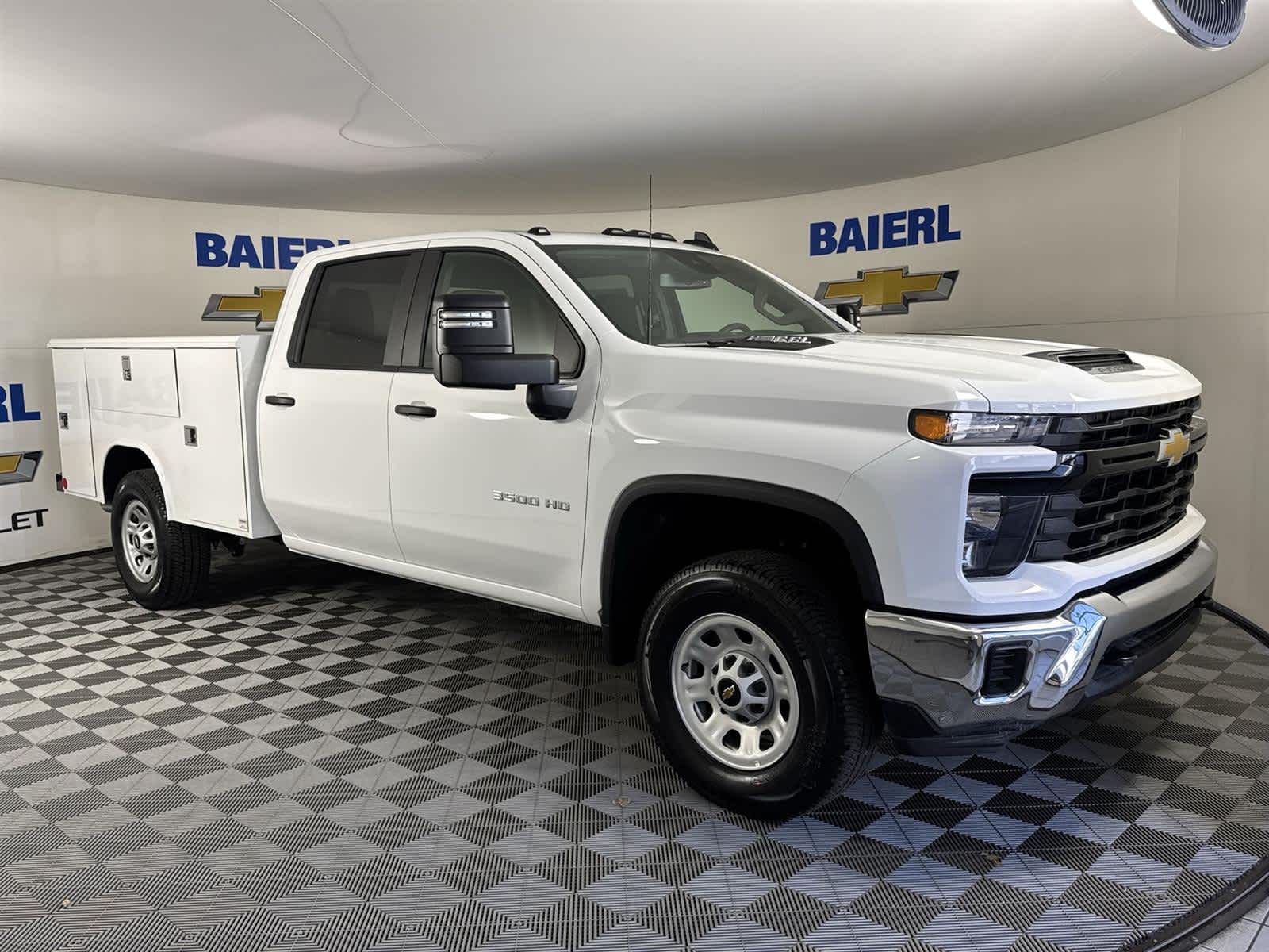 Thumbnail: 2025 Chevrolet Silverado 3500 - 7