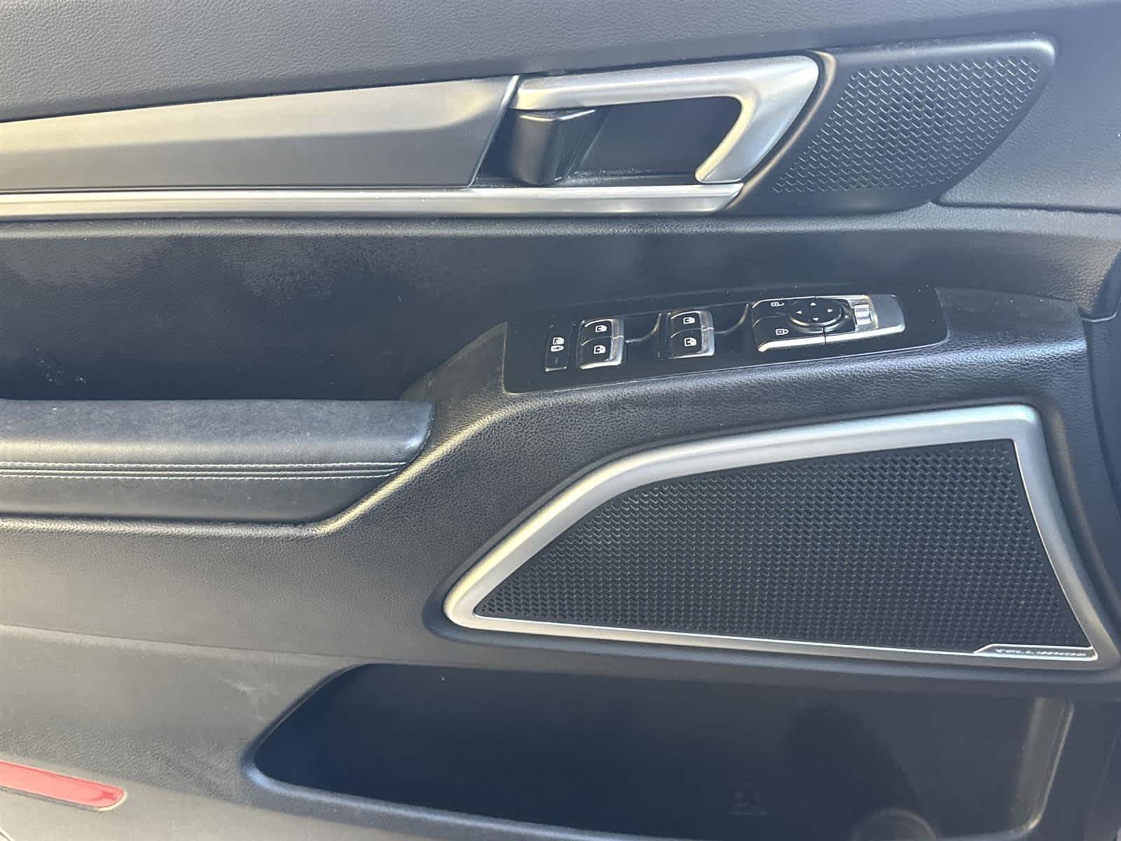 Thumbnail: 2021 Kia Telluride - 20