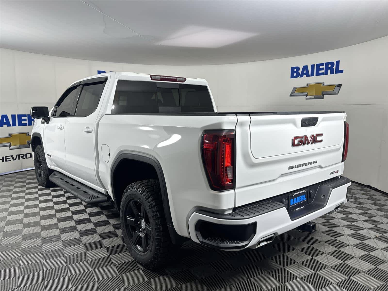 Thumbnail: 2022 GMC Sierra 1500 - 3