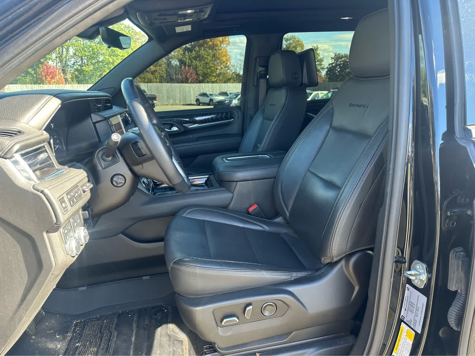 Thumbnail: 2021 GMC Yukon - 10
