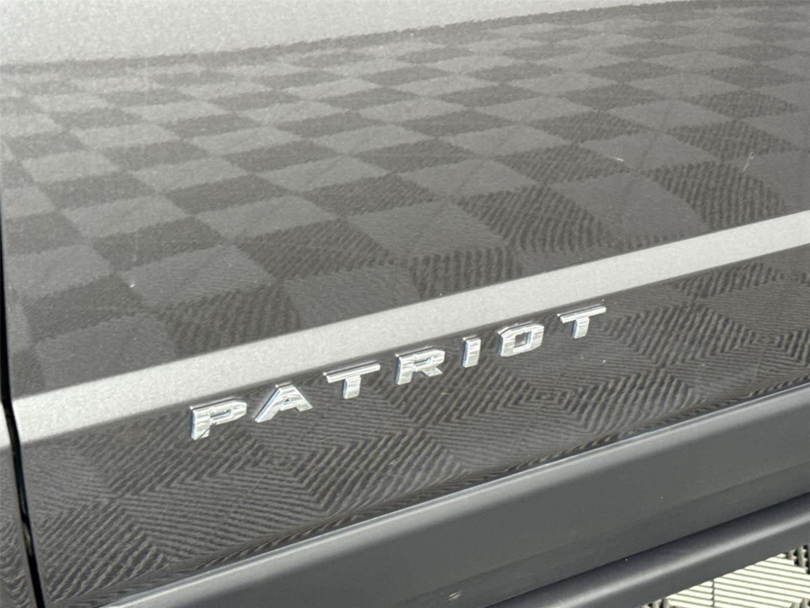Thumbnail: 2016 Jeep Patriot - 10