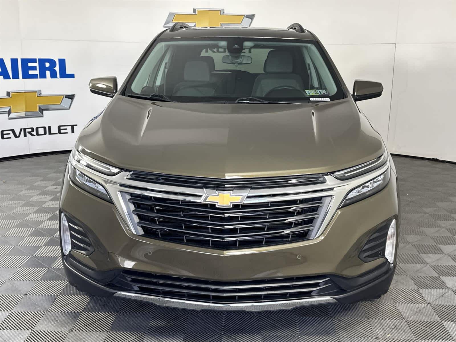 Thumbnail: 2023 Chevrolet Equinox - 8