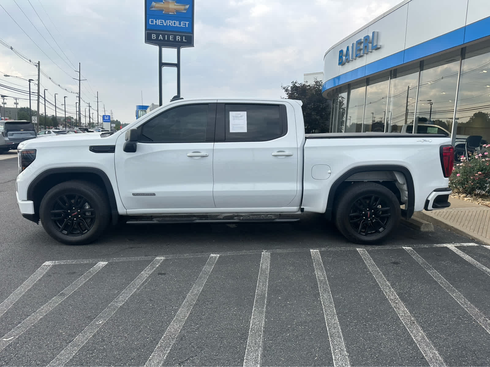 Thumbnail: 2024 GMC Sierra 1500 - 4