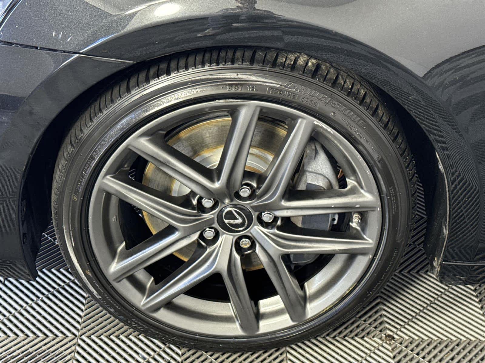 Thumbnail: 2018 Lexus IS - 10