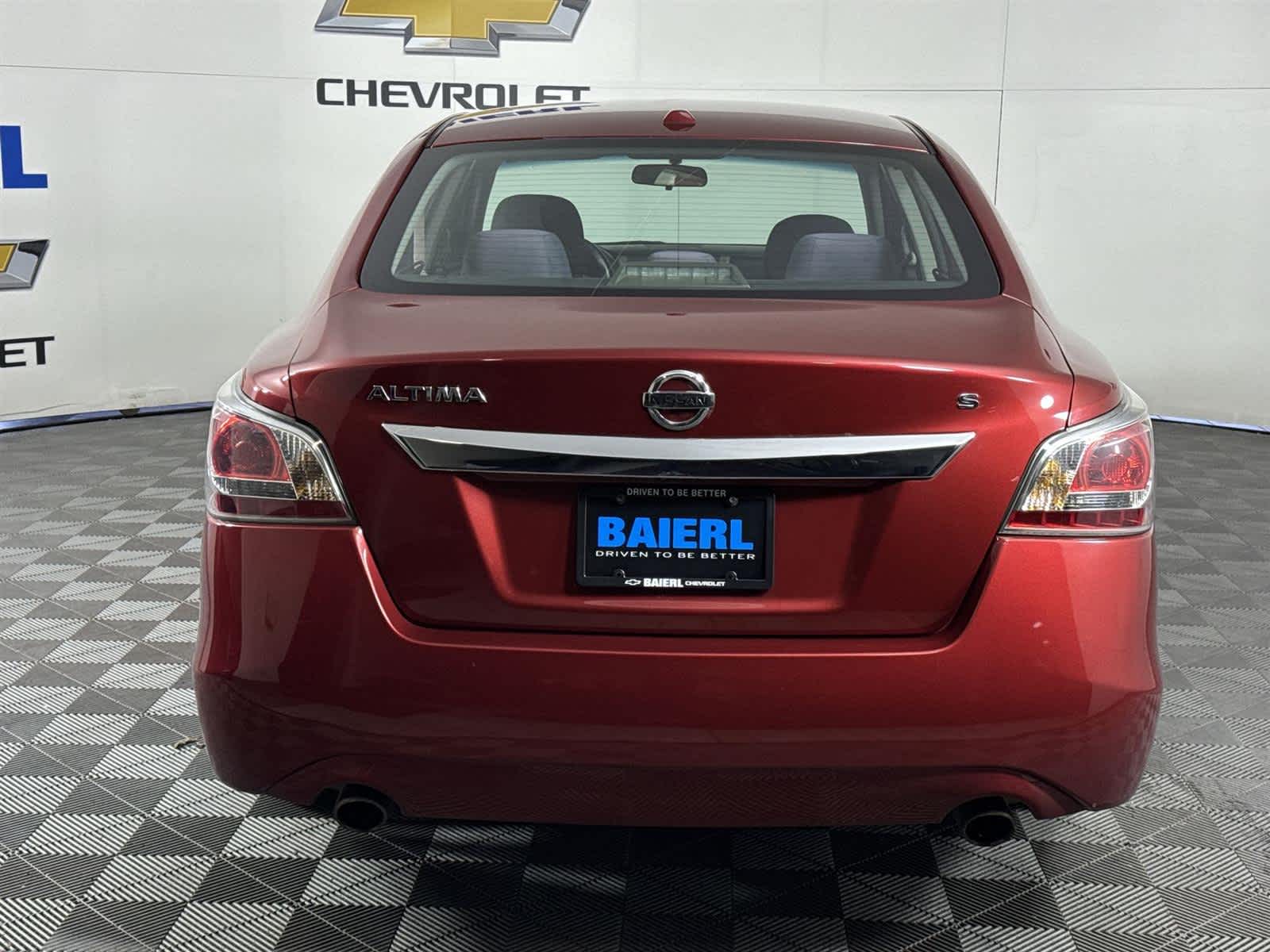 Thumbnail: 2015 Nissan Altima - 4