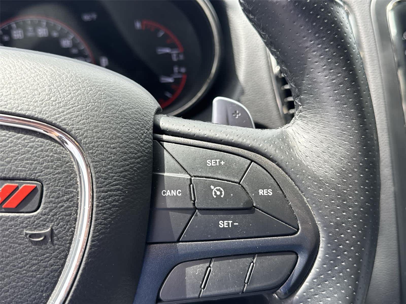 Thumbnail: 2019 Dodge Durango - 25
