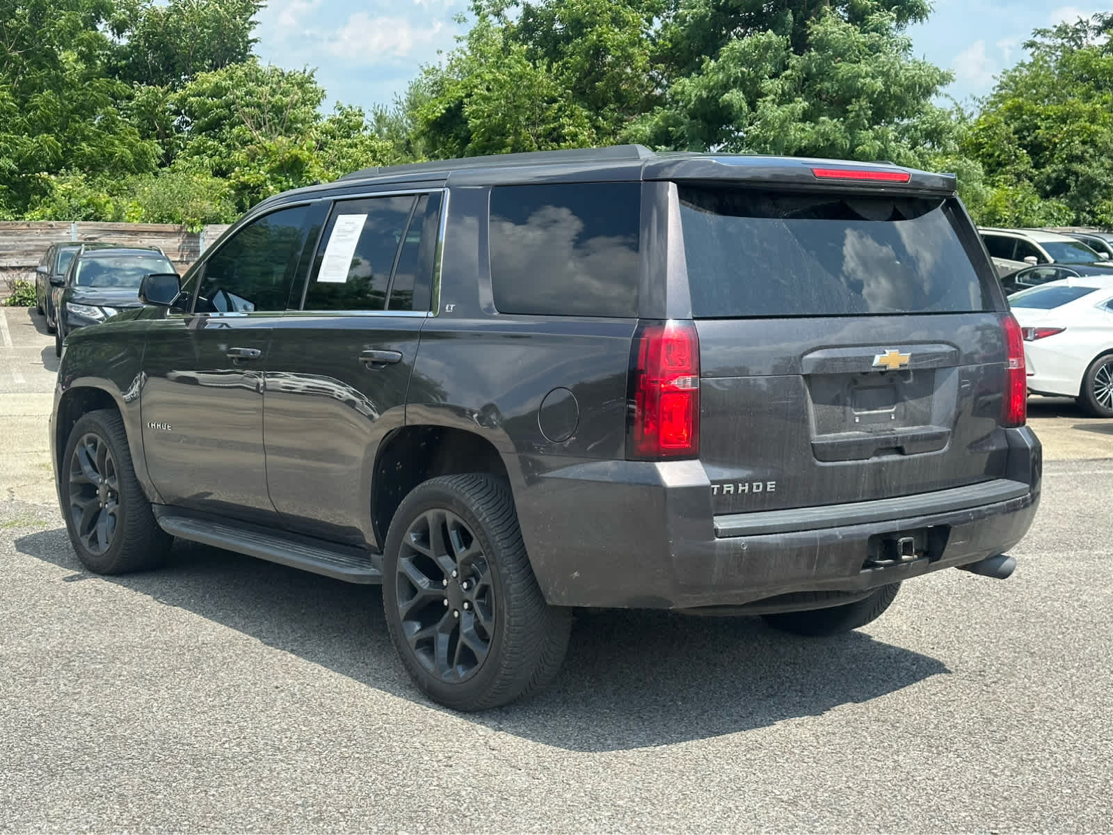 Thumbnail: 2017 Chevrolet Tahoe - 7