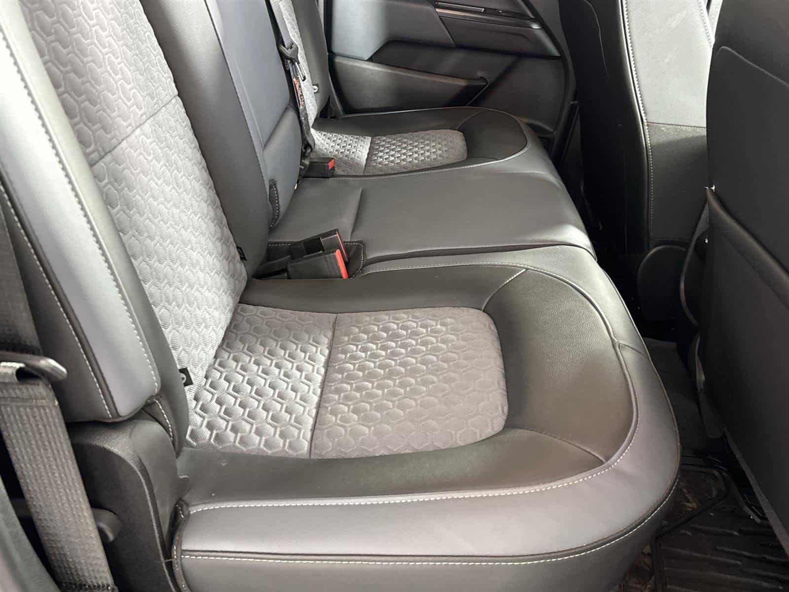 Thumbnail: 2021 Chevrolet Colorado - 15