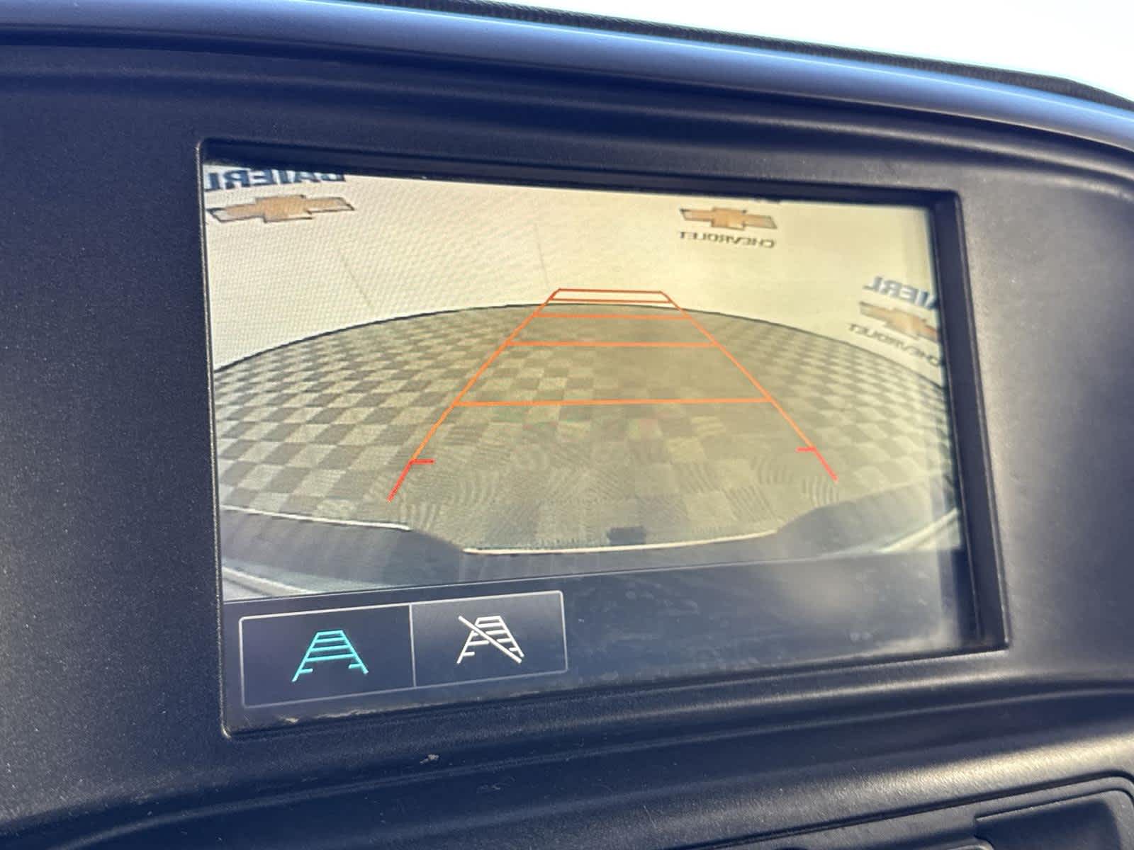 Thumbnail: 2016 Chevrolet Silverado 2500 - 17